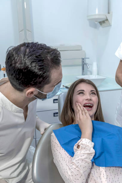 Best Emergency Dentist for Lost Fillings or Crowns in Siesta Shores, TX